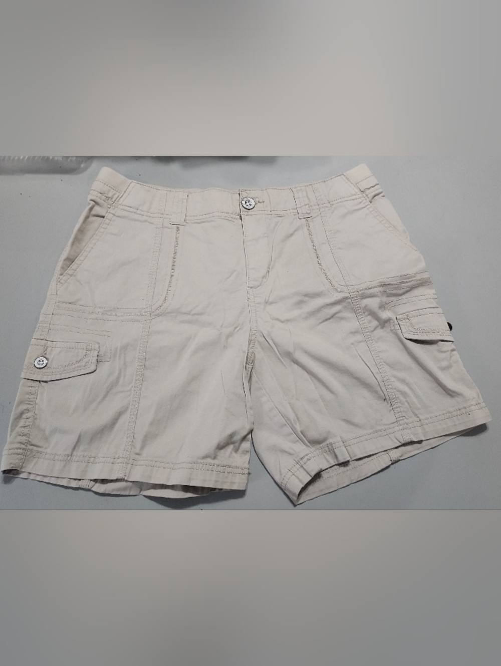 Style & Co. Cream Flat-Front Cargo Shorts